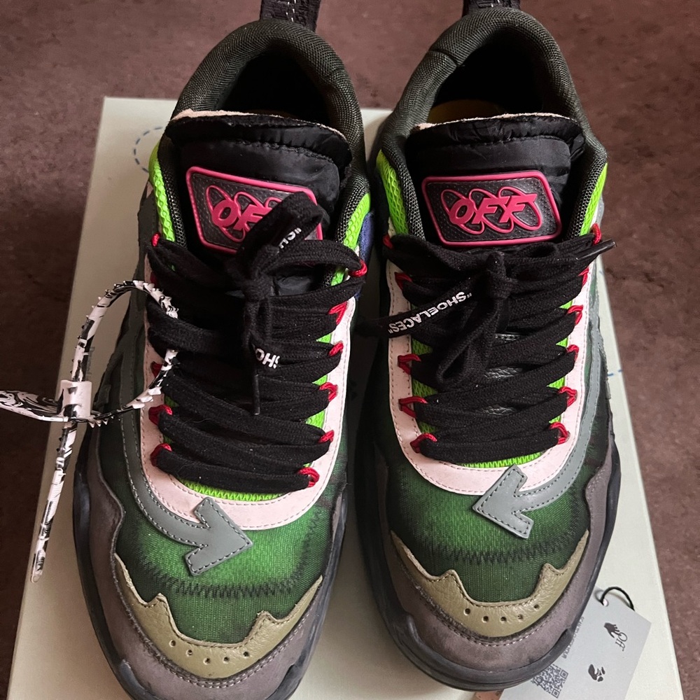 Off-White ODSY-1000